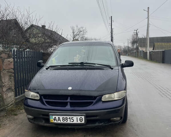 Крайслер Вояджер, объемом двигателя 0 л и пробегом 600 тыс. км за 2500 $, фото 1 на Automoto.ua