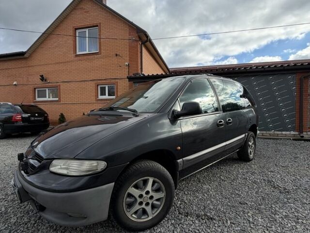 Крайслер Вояджер 2000 в Дергачах на Automoto.ua Синий Крайслер Вояджер, объемом двигателя 2.5 л и пробегом 200 тыс. км за 3000 $, фото 1 на Automoto.ua