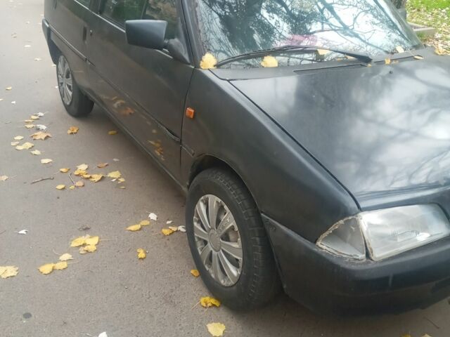 Черный Ситроен 11, объемом двигателя 1.1 л и пробегом 1000 тыс. км за 429 $, фото 1 на Automoto.ua