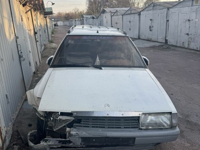 Белый Ситроен БХ, объемом двигателя 1.9 л и пробегом 100 тыс. км за 1211 $, фото 1 на Automoto.ua