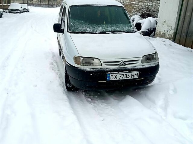 Белый Ситроен Берлинго, объемом двигателя 1.9 л и пробегом 25000 тыс. км за 2200 $, фото 1 на Automoto.ua