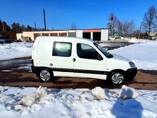 Білий Сітроен Берлінго, об'ємом двигуна 1.9 л та пробігом 398 тис. км за 2000 $, фото 1 на Automoto.ua