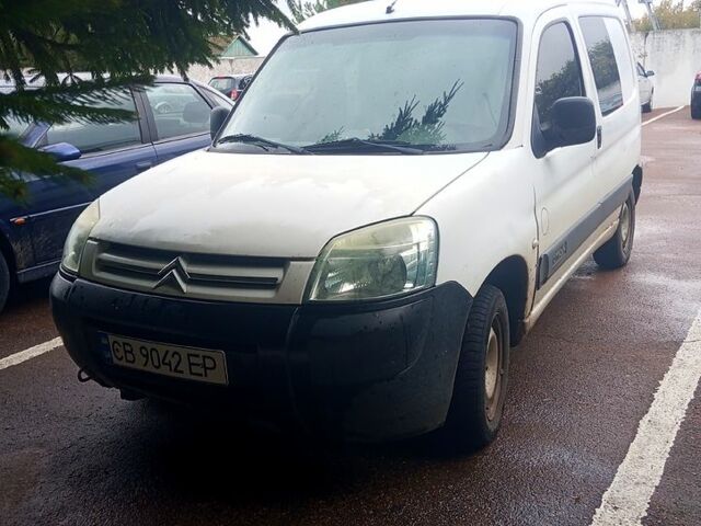 Білий Сітроен Берлінго, об'ємом двигуна 2 л та пробігом 340 тис. км за 2500 $, фото 1 на Automoto.ua