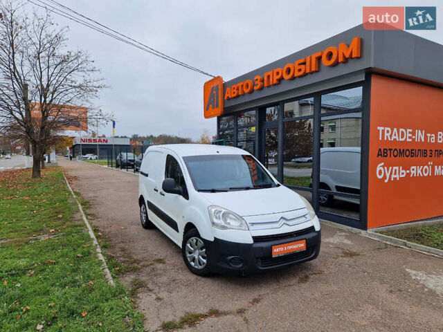 Белый Ситроен Берлинго, объемом двигателя 1.56 л и пробегом 350 тыс. км за 3500 $, фото 1 на Automoto.ua