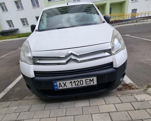 Белый Ситроен Берлинго, объемом двигателя 1.6 л и пробегом 190 тыс. км за 6800 $, фото 1 на Automoto.ua