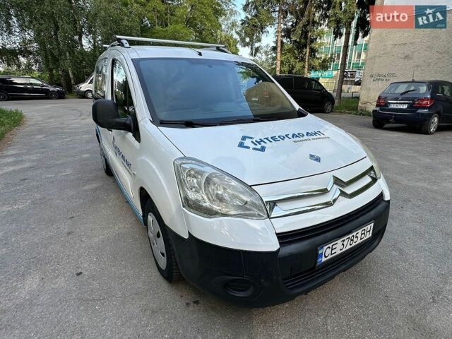 Білий Сітроен Берлінго, об'ємом двигуна 1.56 л та пробігом 240 тис. км за 6500 $, фото 1 на Automoto.ua