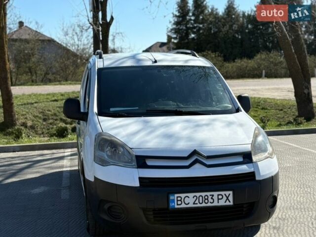 Белый Ситроен Берлинго, объемом двигателя 1.56 л и пробегом 515 тыс. км за 3500 $, фото 1 на Automoto.ua