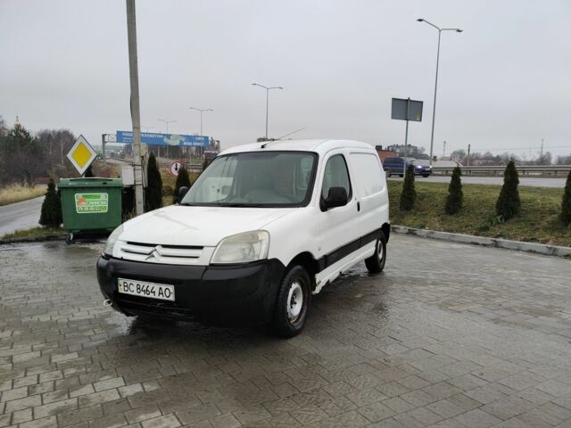 Белый Ситроен Берлинго, объемом двигателя 1.9 л и пробегом 286 тыс. км за 2300 $, фото 1 на Automoto.ua