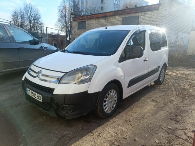 Белый Ситроен Берлинго, объемом двигателя 1.6 л и пробегом 290 тыс. км за 3750 $, фото 1 на Automoto.ua