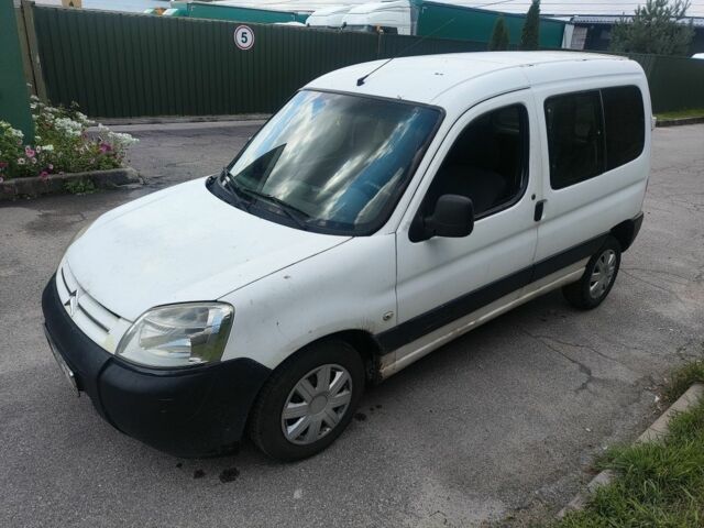 Білий Сітроен Берлінго, об'ємом двигуна 1.9 л та пробігом 255 тис. км за 3300 $, фото 1 на Automoto.ua