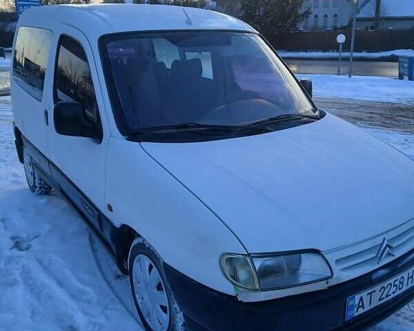 Белый Ситроен Берлинго, объемом двигателя 1.91 л и пробегом 330 тыс. км за 1600 $, фото 1 на Automoto.ua