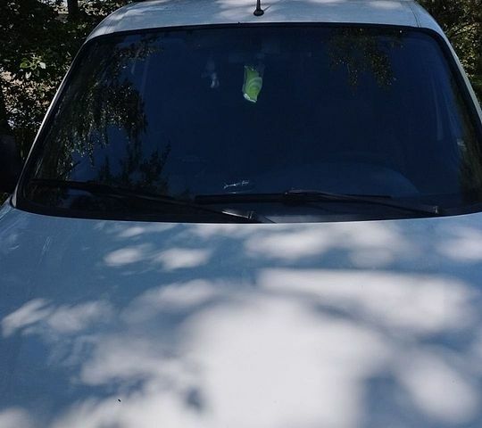 Білий Сітроен Берлінго, об'ємом двигуна 1.87 л та пробігом 298 тис. км за 2500 $, фото 1 на Automoto.ua