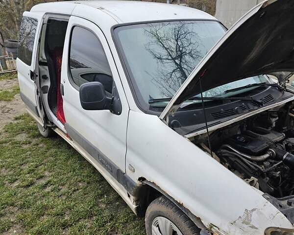 Білий Сітроен Берлінго, об'ємом двигуна 1.9 л та пробігом 457 тис. км за 1500 $, фото 1 на Automoto.ua