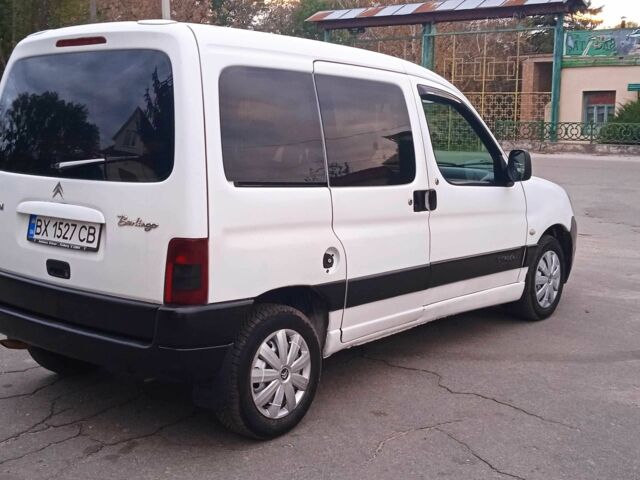 Білий Сітроен Берлінго, об'ємом двигуна 1.9 л та пробігом 300 тис. км за 3680 $, фото 1 на Automoto.ua
