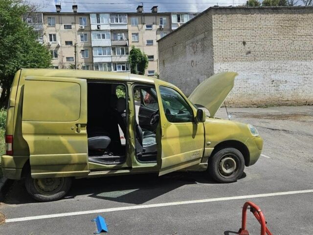 Білий Сітроен Берлінго, об'ємом двигуна 1.9 л та пробігом 260 тис. км за 2300 $, фото 1 на Automoto.ua