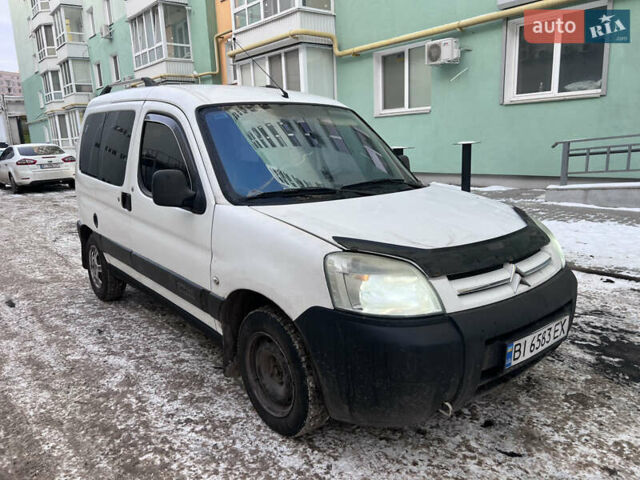 Белый Ситроен Берлинго, объемом двигателя 1.87 л и пробегом 314 тыс. км за 2300 $, фото 1 на Automoto.ua