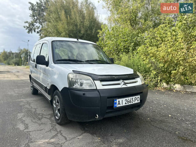 Білий Сітроен Берлінго, об'ємом двигуна 1.4 л та пробігом 387 тис. км за 3350 $, фото 1 на Automoto.ua