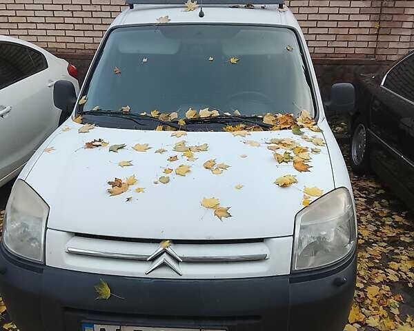 Ситроен Берлинго 2007 в Киеве на Automoto.ua Белый Ситроен Берлинго, объемом двигателя 1.36 л и пробегом 440 тыс. км за 3800 $, фото 1 на Automoto.ua