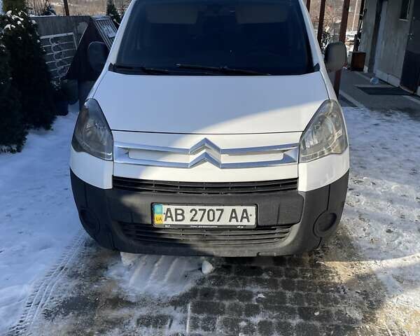 Білий Сітроен Берлінго, об'ємом двигуна 1.6 л та пробігом 315 тис. км за 5300 $, фото 1 на Automoto.ua