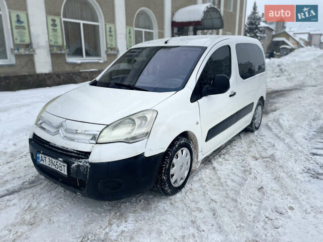 Белый Ситроен Берлинго, объемом двигателя 1.6 л и пробегом 280 тыс. км за 3990 $, фото 1 на Automoto.ua