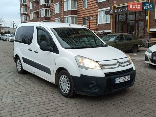 Белый Ситроен Берлинго, объемом двигателя 1.6 л и пробегом 290 тыс. км за 3750 $, фото 1 на Automoto.ua