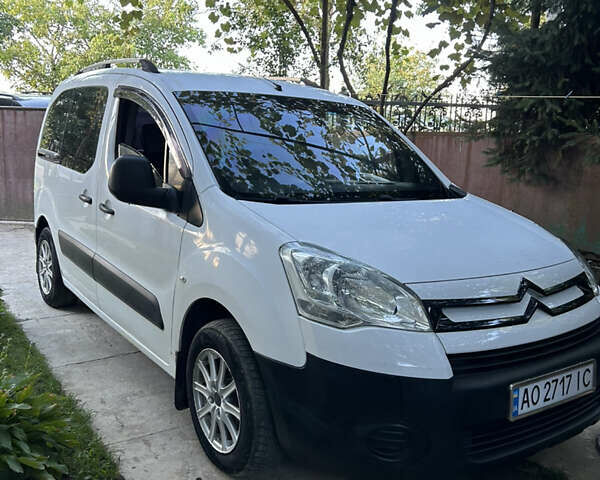 Білий Сітроен Берлінго, об'ємом двигуна 1.6 л та пробігом 375 тис. км за 5700 $, фото 1 на Automoto.ua
