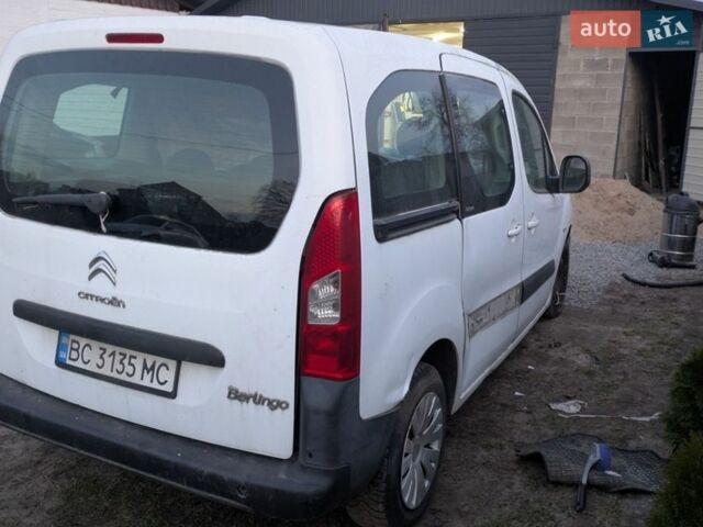 Білий Сітроен Берлінго, об'ємом двигуна 1.6 л та пробігом 245 тис. км за 2500 $, фото 1 на Automoto.ua