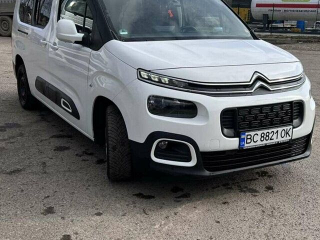 Белый Ситроен Берлинго, объемом двигателя 1.5 л и пробегом 180 тыс. км за 22000 $, фото 1 на Automoto.ua