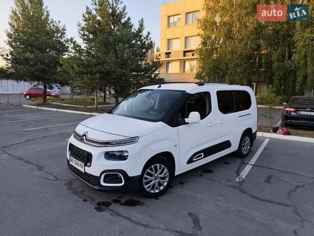 Белый Ситроен Берлинго, объемом двигателя 1.56 л и пробегом 152 тыс. км за 17500 $, фото 1 на Automoto.ua