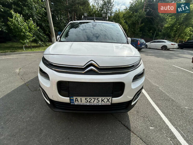 Белый Ситроен Берлинго, объемом двигателя 1.56 л и пробегом 49 тыс. км за 20700 $, фото 1 на Automoto.ua