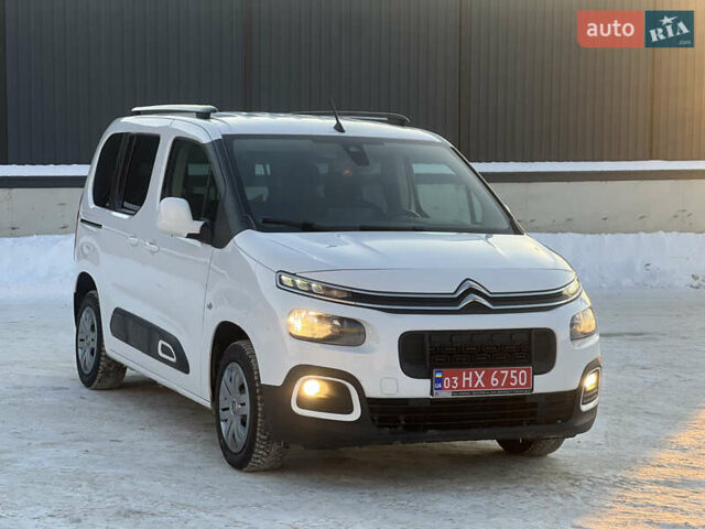 Білий Сітроен Берлінго, об'ємом двигуна 1.5 л та пробігом 195 тис. км за 15400 $, фото 1 на Automoto.ua