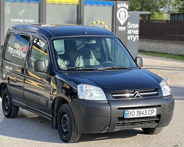Черный Ситроен Берлинго, объемом двигателя 2 л и пробегом 190 тыс. км за 3800 $, фото 1 на Automoto.ua