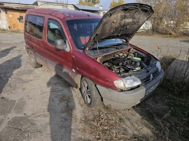 Красный Ситроен Берлинго, объемом двигателя 1.9 л и пробегом 100 тыс. км за 550 $, фото 1 на Automoto.ua