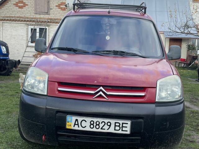 Червоний Сітроен Берлінго, об'ємом двигуна 1.9 л та пробігом 330 тис. км за 3650 $, фото 1 на Automoto.ua