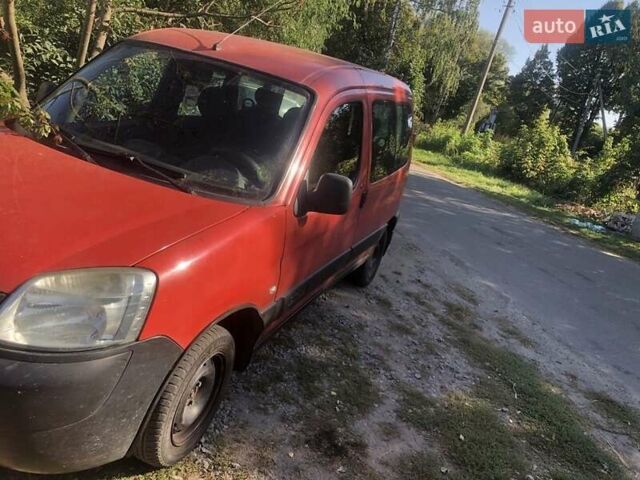 Червоний Сітроен Берлінго, об'ємом двигуна 1.6 л та пробігом 310 тис. км за 3500 $, фото 1 на Automoto.ua