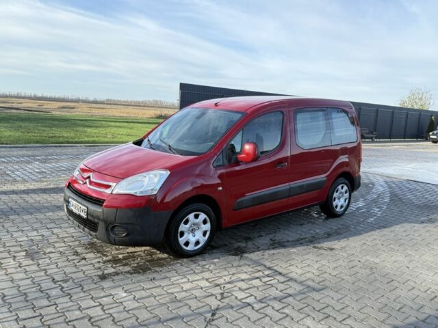 Сітроен Берлінго 2008 у Умани на Automoto.ua Червоний Сітроен Берлінго, об'ємом двигуна 1.6 л та пробігом 250 тис. км за 4700 $, фото 1 на Automoto.ua