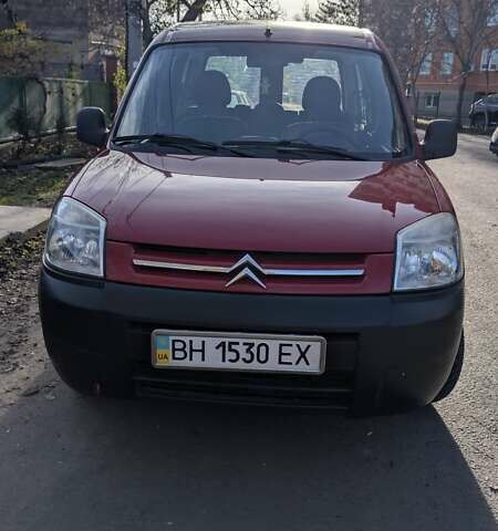 Червоний Сітроен Берлінго, об'ємом двигуна 1.4 л та пробігом 85 тис. км за 5000 $, фото 1 на Automoto.ua