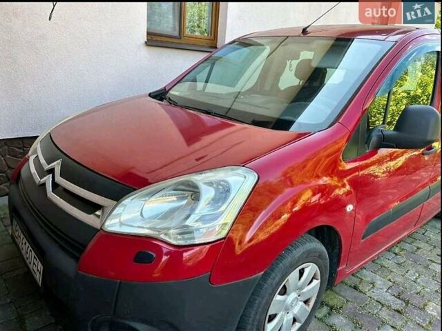 Красный Ситроен Берлинго, объемом двигателя 1.59 л и пробегом 169 тыс. км за 7000 $, фото 1 на Automoto.ua