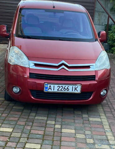 Красный Ситроен Берлинго, объемом двигателя 1.6 л и пробегом 189 тыс. км за 6700 $, фото 1 на Automoto.ua