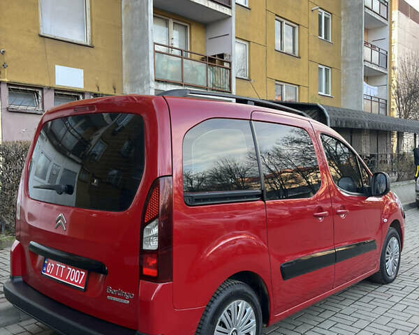 Красный Ситроен Берлинго, объемом двигателя 1.6 л и пробегом 197 тыс. км за 8900 $, фото 1 на Automoto.ua