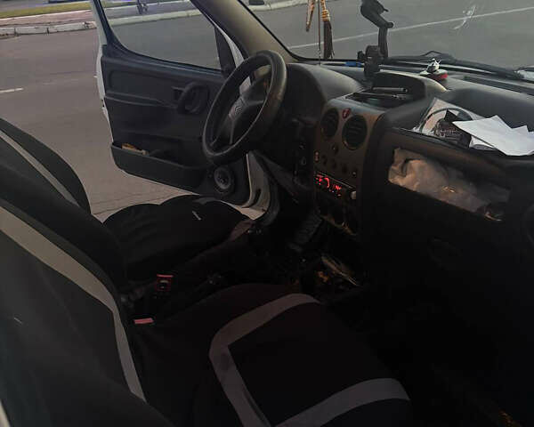 Сітроен Берлінго, об'ємом двигуна 1.6 л та пробігом 250 тис. км за 3300 $, фото 1 на Automoto.ua