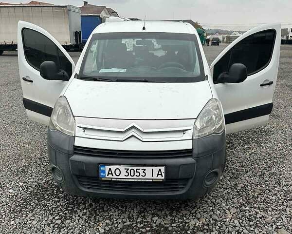 Белый Ситроен Берлинго пасс., объемом двигателя 1.56 л и пробегом 262 тыс. км за 5400 $, фото 1 на Automoto.ua