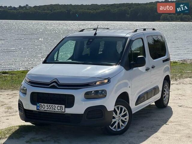 Білий Сітроен Берлінго пас., об'ємом двигуна 1.56 л та пробігом 101 тис. км за 18500 $, фото 1 на Automoto.ua