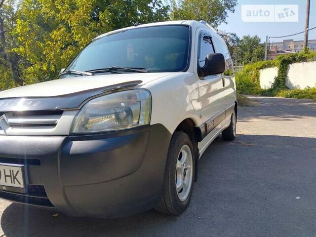 Ситроен Берлинго пасс., объемом двигателя 2 л и пробегом 400 тыс. км за 4200 $, фото 1 на Automoto.ua