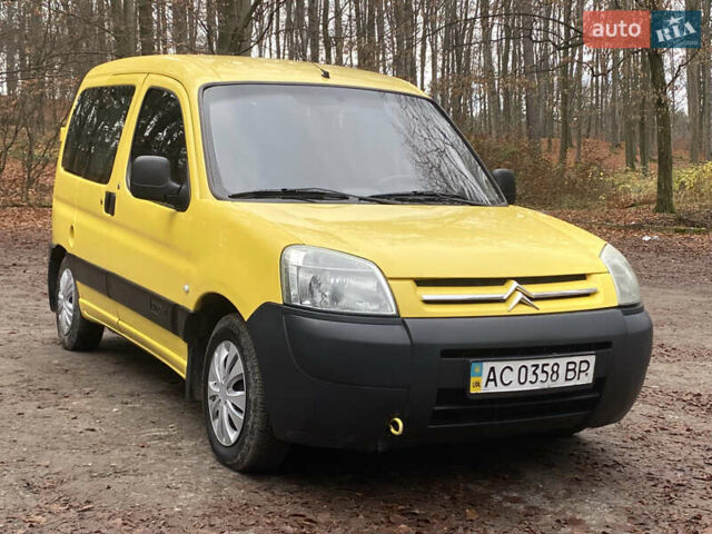 Жовтий Сітроен Берлінго, об'ємом двигуна 1.87 л та пробігом 598 тис. км за 2999 $, фото 1 на Automoto.ua