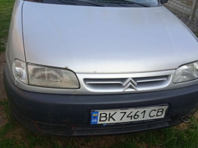 Серый Ситроен Берлинго, объемом двигателя 1.9 л и пробегом 379 тыс. км за 1800 $, фото 1 на Automoto.ua