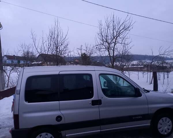 Серый Ситроен Берлинго, объемом двигателя 1.9 л и пробегом 330 тыс. км за 3000 $, фото 1 на Automoto.ua