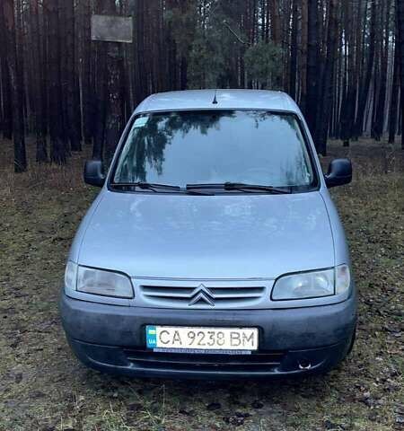 Сірий Сітроен Берлінго, об'ємом двигуна 1.87 л та пробігом 378 тис. км за 2700 $, фото 1 на Automoto.ua