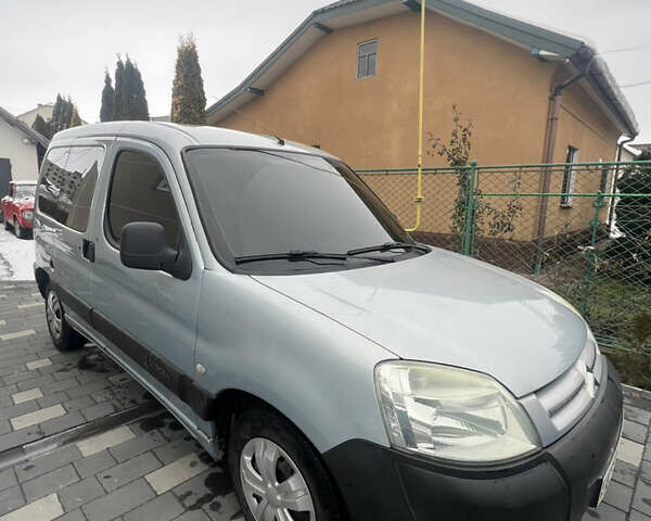 Серый Ситроен Берлинго, объемом двигателя 1.9 л и пробегом 343 тыс. км за 3350 $, фото 1 на Automoto.ua