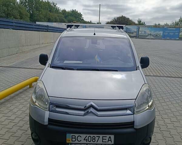 Серый Ситроен Берлинго, объемом двигателя 1.56 л и пробегом 335 тыс. км за 4800 $, фото 1 на Automoto.ua